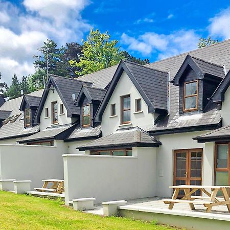 Old Court Holiday Homes Terryglass - Sleeps 6 By Trident Holiday Homes Exterior photo